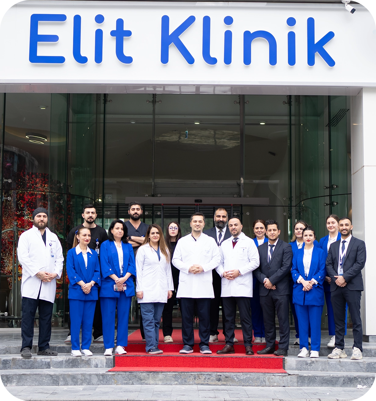 فريق أليت هير الطبي في أفضل مركز زراعة شعر في تركيا