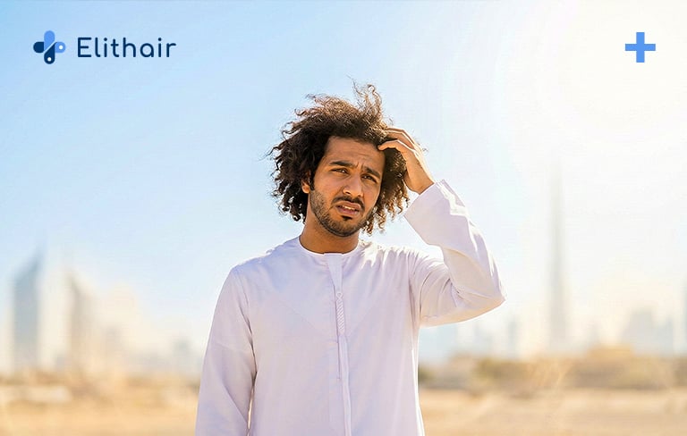 شخص خليجي يعاني من جفاف الشعر - مركز اليت هير لزراعة الشعر